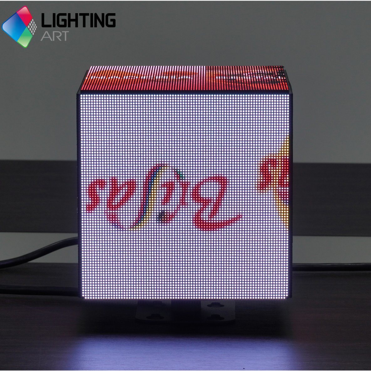 Outdoor P2.5 LED 5 Gesichter Werbebildschirm Logo Marke 3D LED Cube Display