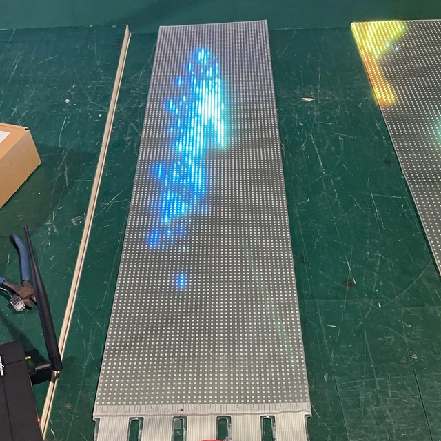 P4-P30 Indoor Outdoor-LED-Kristallfilm Bildschirm Flexible transparente Display